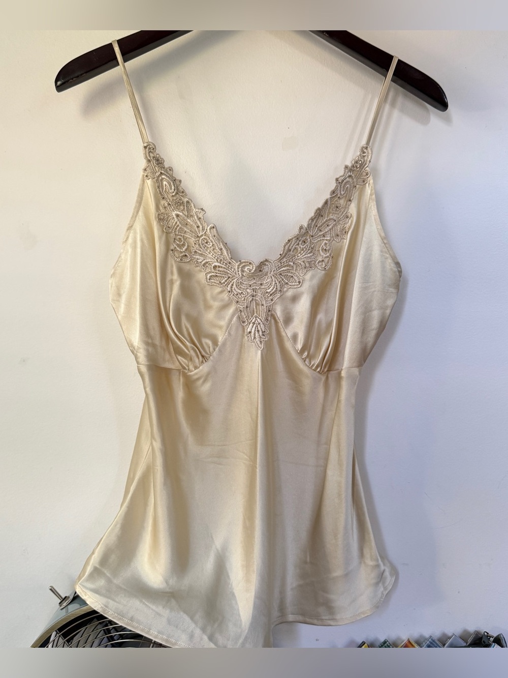 Vintage Y2K Bias Cut 100% Silk Beige Beaded Lace Cami L Ethereal Fairy